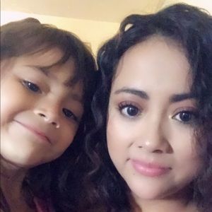 Meet your Posher, Lizeth